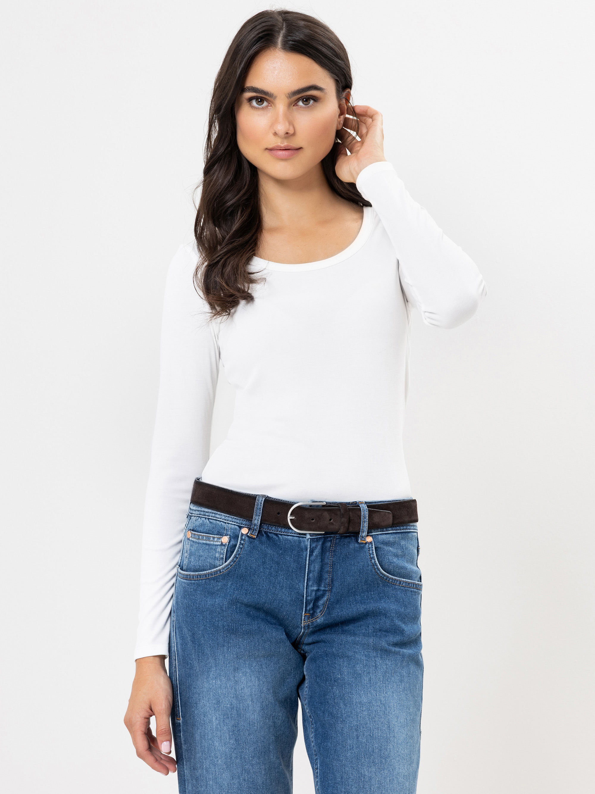 Modell Anastasia Ledergürtel