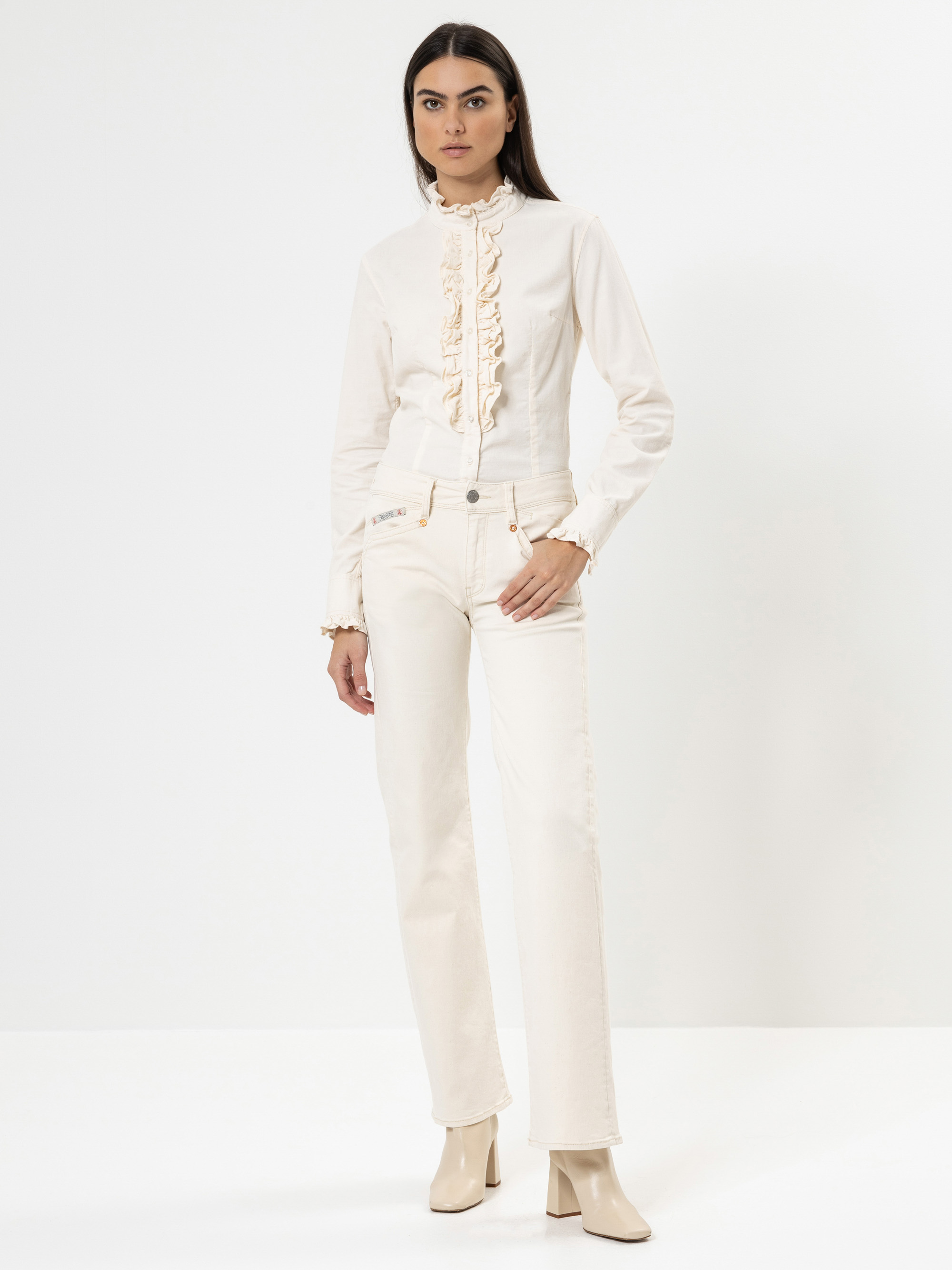 Modell Prime New Jeans mit Bio-Baumwolle